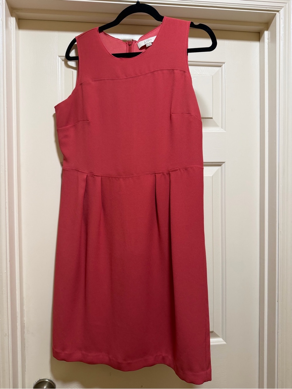 LOFT Sleeveless Coral Dress